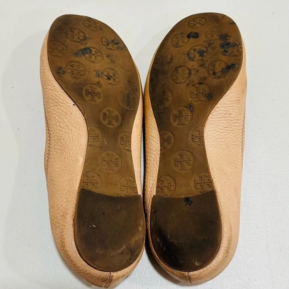 Tory Burch‎ Reva Ballet Flats 6M Camel Leather Logo Medallion Elastic Back